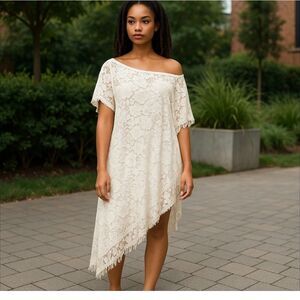 Elegant Cream Lace Cover Plus Size